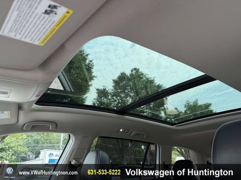 Certified 2023 Volkswagen Atlas SEL Premium AWD/4WD image 20