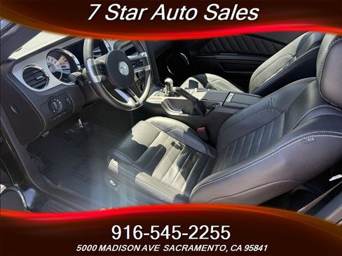 Used 2011 Ford Mustang GT Premium w/ Security Pkg RWD image 8