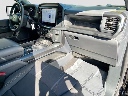 Used 2025 Ford F150 STX w/ Equipment Group 200A image 28