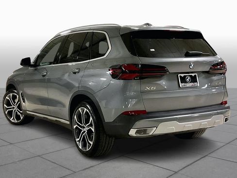 New 2026 BMW X5 sDrive40i w/ Climate Comfort Package image 12