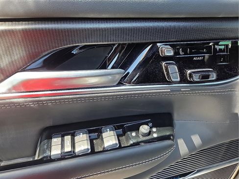 New 2024 Jeep Grand Wagoneer L Series II w/ Quick Order Packagew 28T image 13