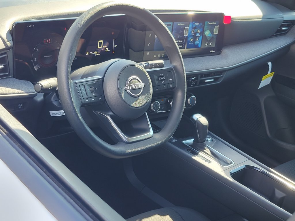 New 2027 Nissan Kicks S FWD image 4