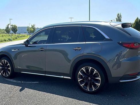 Used 2024 MAZDA CX-90 Plug-In Hybrid w/ Premium Plus AWD/4WD image 12