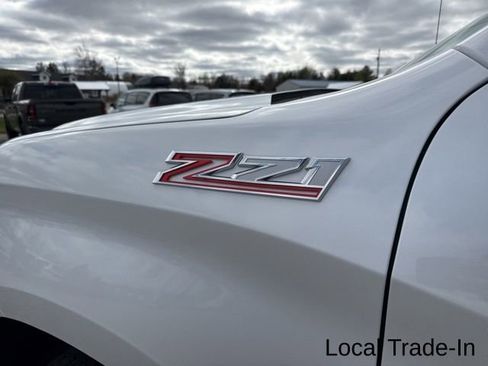 Used 2025 Chevrolet Silverado 1500 LTZ AWD/4WD image 6