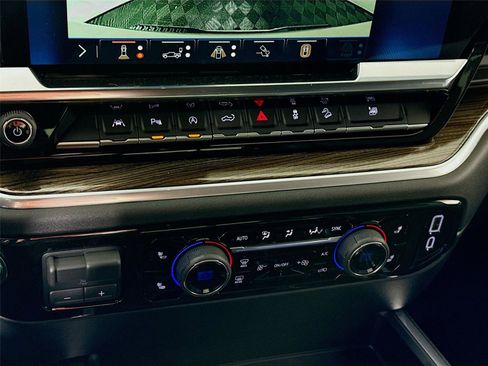 New 2026 Chevrolet Silverado 1500 RST AWD/4WD image 10