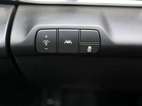 Certified 2023 Hyundai Elantra SEL FWD image 28