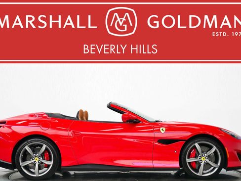 Used 2019 Ferrari Portofino image 1