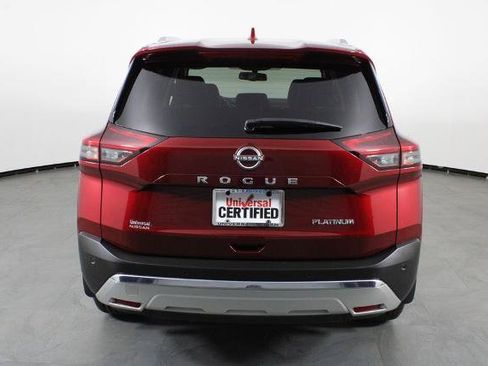 Certified 2023 Nissan Rogue Platinum w/ Platinum Premium Package FWD image 11