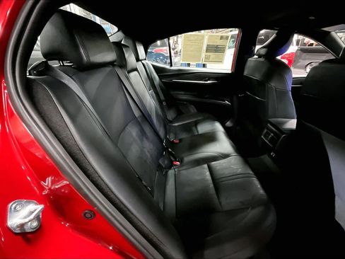 Used 2025 Toyota Camry XSE image 18