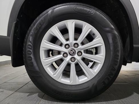 Used 2024 Toyota Grand Highlander AWD image 24