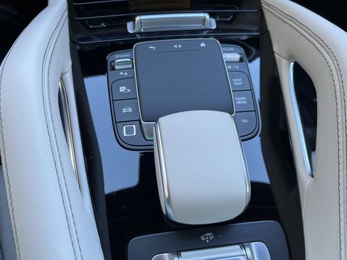 New 2026 Mercedes-Benz GLE 63 AMG S image 28