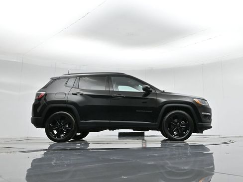 Used 2021 Jeep Compass Latitude image 50