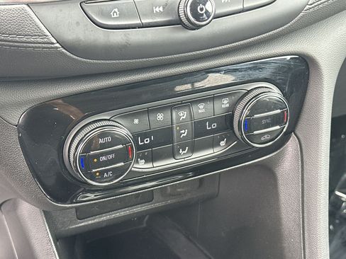 Used 2023 Buick Encore GX Select w/ Sport Touring Package FWD image 16