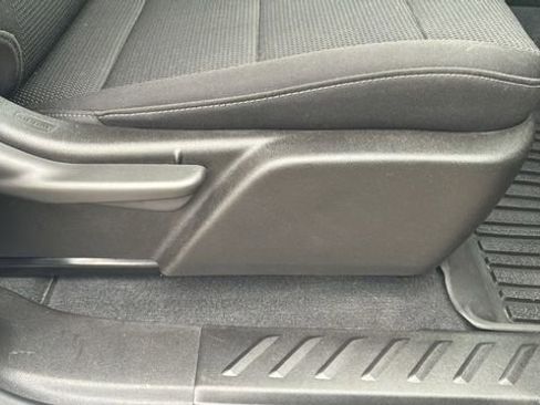 Certified 2024 Chevrolet Colorado LT w/ LT Convenience Package image 22