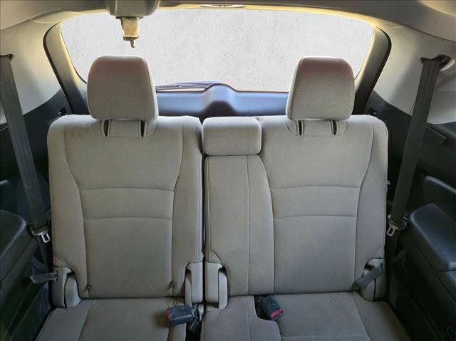 Used 2016 Honda Pilot LX image 18
