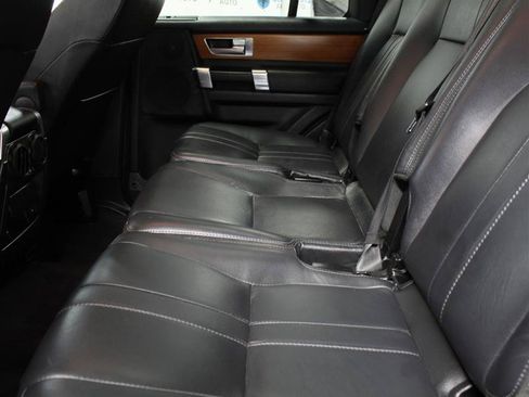 Used 2015 Land Rover LR4 HSE AWD/4WD image 15