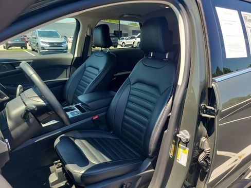Used 2024 Ford Edge SEL w/ Convenience Package AWD/4WD image 19