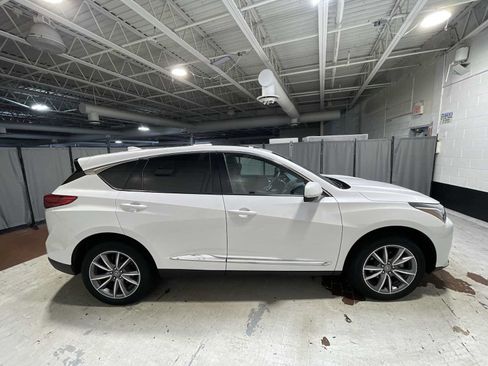 Used 2024 Acura RDX SH-AWD w/ Technology Package image 27