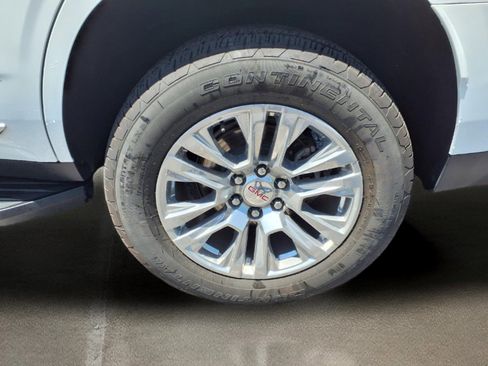 Used 2024 GMC Yukon Denali AWD/4WD image 21