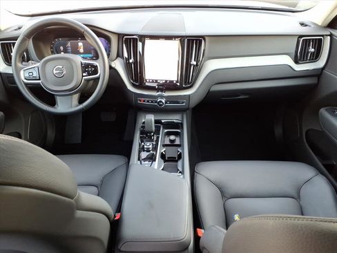 Certified 2025 Volvo XC60 B5 Plus image 12
