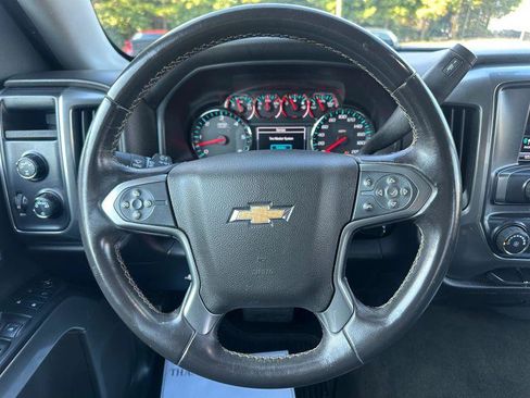 Used 2017 Chevrolet Silverado 1500 LT AWD/4WD image 13