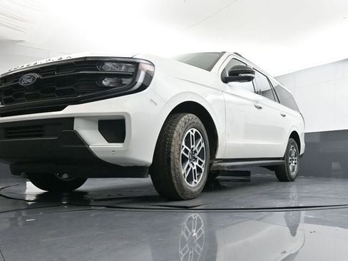 New 2026 Ford Expedition Max Active AWD/4WD image 26