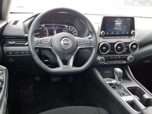 Used 2025 Nissan Sentra SV w/ Trunk Package FWD image 19