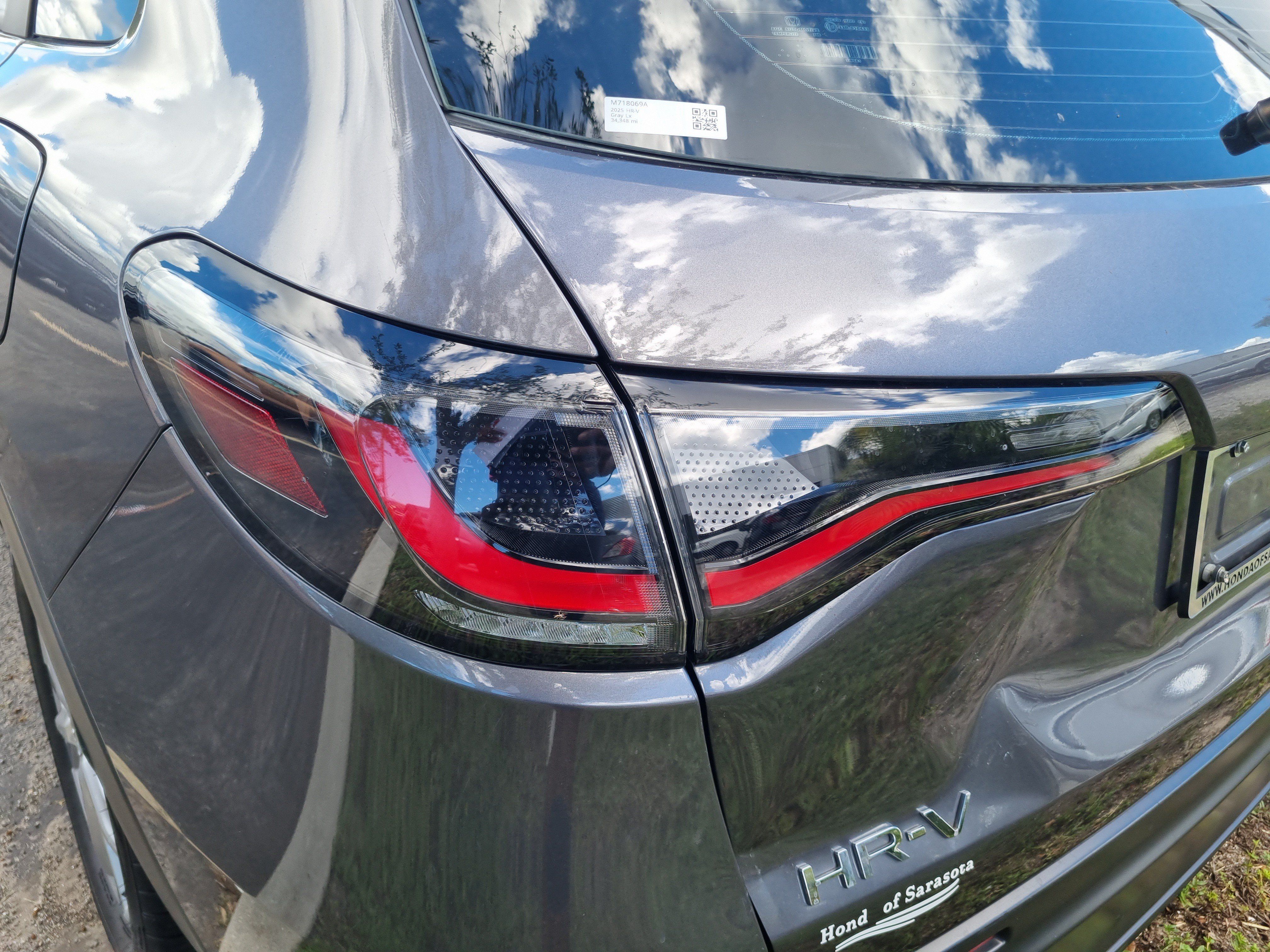 Used 2025 Honda HR-V LX image 13