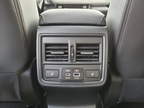 New 2026 Subaru Outback Limited AWD/4WD image 8