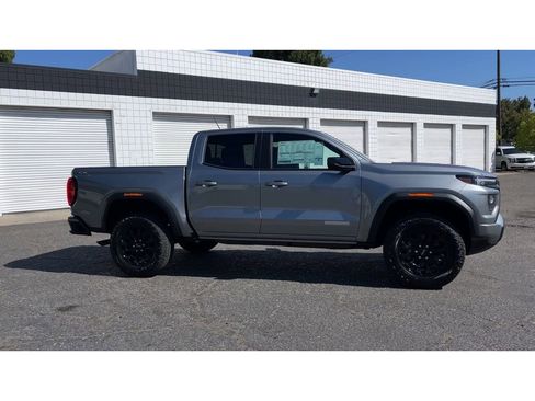 New 2026 GMC Canyon Elevation w/ Convenience Package AWD/4WD image 4