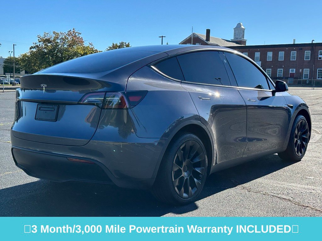 Used 2023 Tesla Model Y 2WD image 8