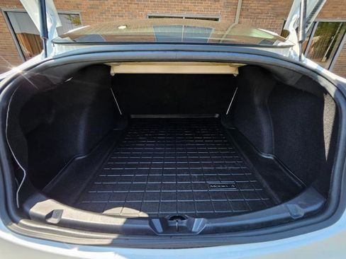 Used 2019 Tesla Model 3 Long Range RWD image 65