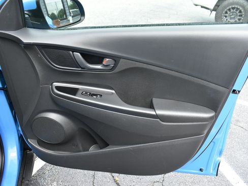 Used 2022 Hyundai Kona SEL w/ Cargo Package FWD image 36