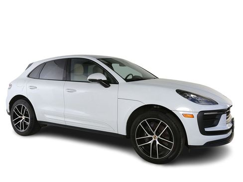 Used 2023 Porsche Macan AWD/4WD image 15
