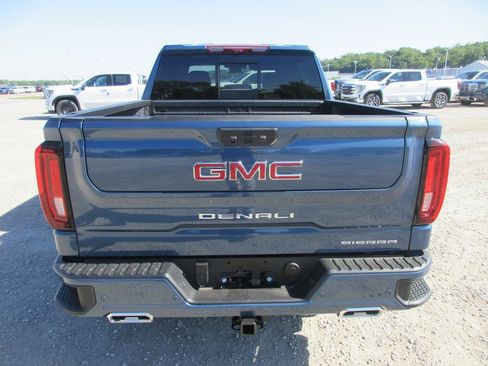 New 2026 GMC Sierra 1500 Denali w/ Denali Reserve Package AWD/4WD image 6