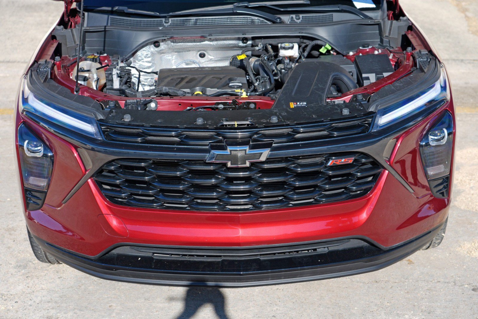 Used 2024 Chevrolet Trax RS w/ Sunroof Package FWD image 7