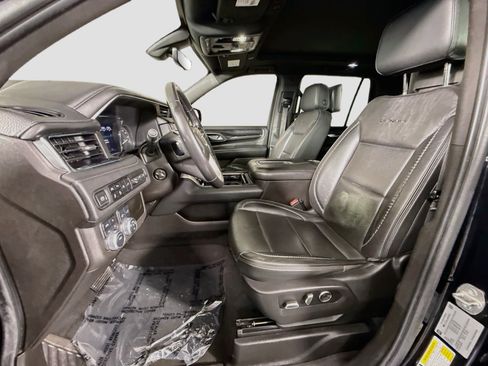 Used 2021 GMC Yukon Denali w/ Denali Premium Package AWD/4WD image 22
