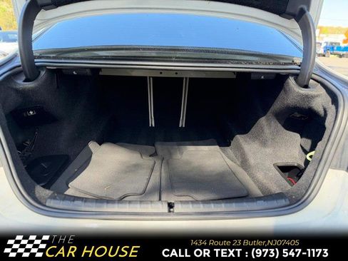 Used 2017 BMW 540i xDrive AWD/4WD image 19