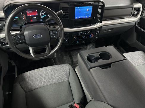 Used 2023 Ford F250 XL w/ 360-Degree Camera Package AWD/4WD image 13