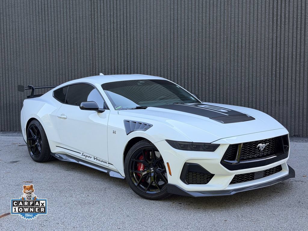 Used 2025 Ford Mustang GT Premium w/ GT Performance Package RWD image 10