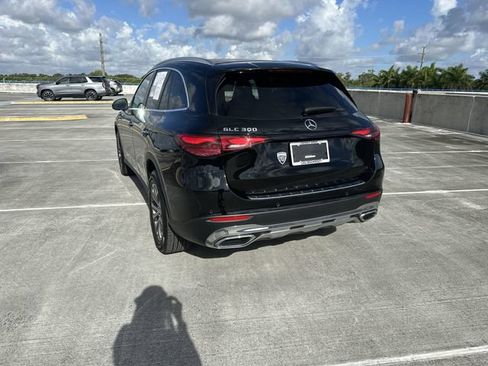 Used 2023 Mercedes-Benz GLC 300 image 36