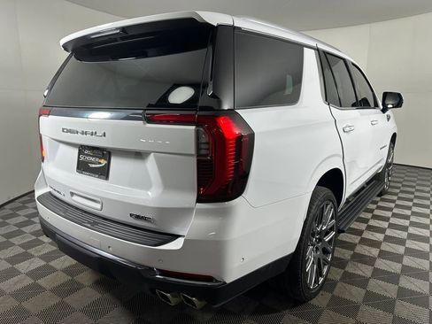 Used 2025 GMC Yukon Denali Ultimate image 5