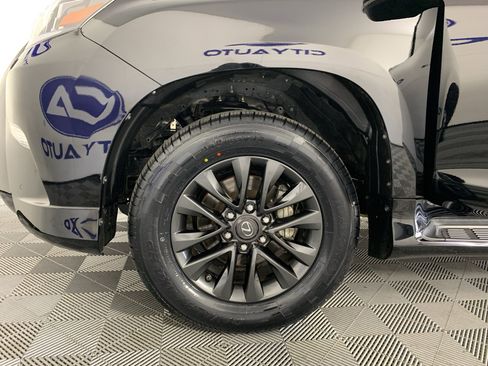 Used 2020 Lexus GX 460 Premium w/ Premium Package AWD/4WD image 12