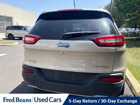 Used 2014 Jeep Cherokee Limited w/ Technology Group AWD/4WD image 6