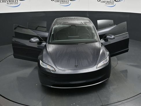 Used 2026 Tesla Model 3 RWD image 34