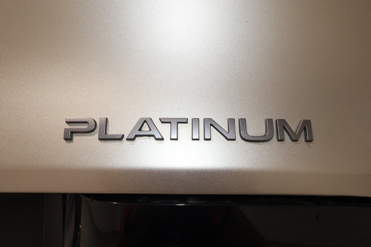 Used 2025 Nissan Murano Platinum w/ Cargo Package AWD/4WD image 36