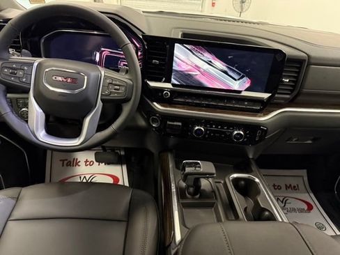 New 2026 GMC Sierra 1500 Elevation w/ Elevation Premium Package AWD/4WD image 19