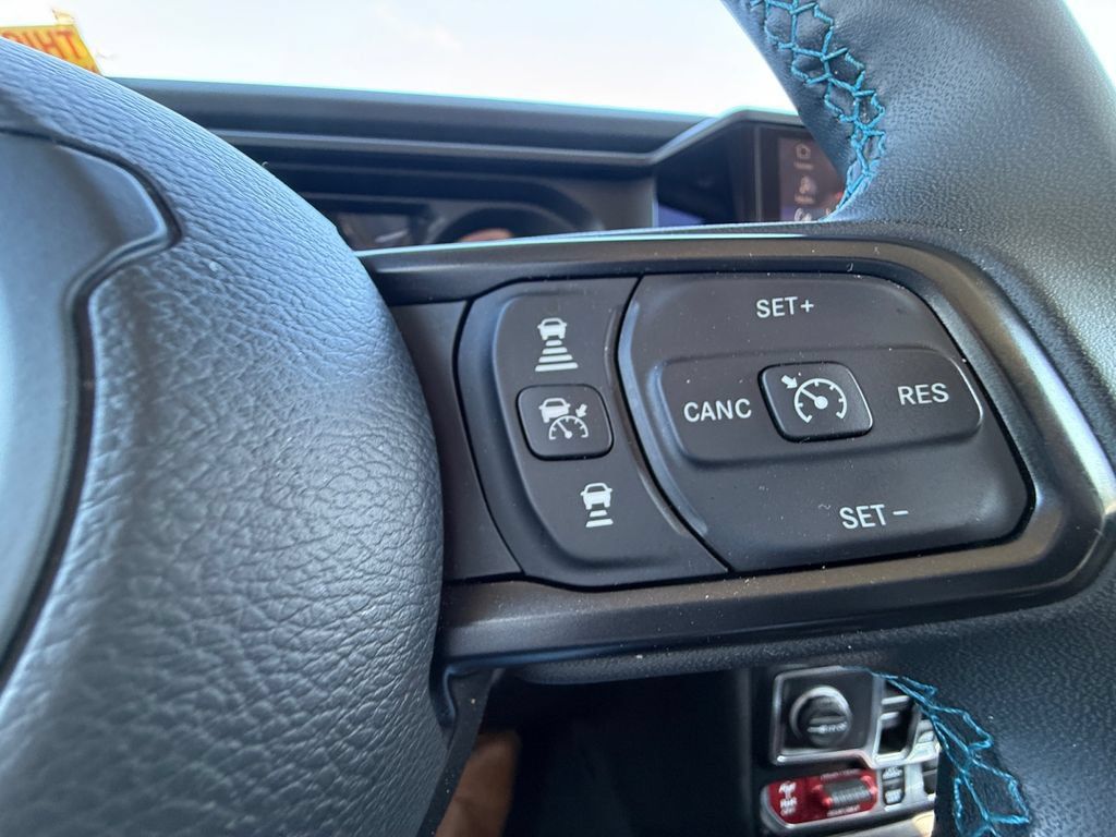 Used 2024 Jeep Wrangler Unlimited Rubicon 4xe AWD/4WD image 13