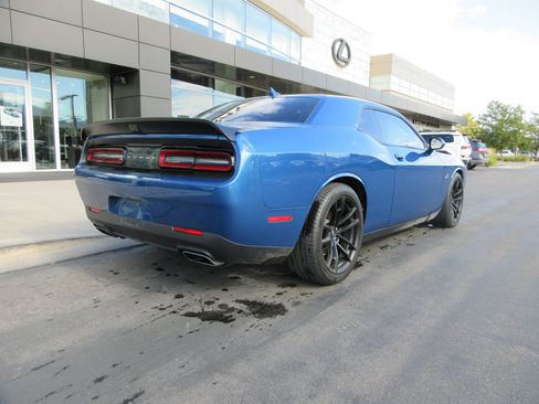 Used 2021 Dodge Challenger R/T Scat Pack w/ Shaker Package RWD image 10