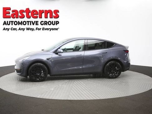 Used 2021 Tesla Model Y Long Range AWD/4WD image 53